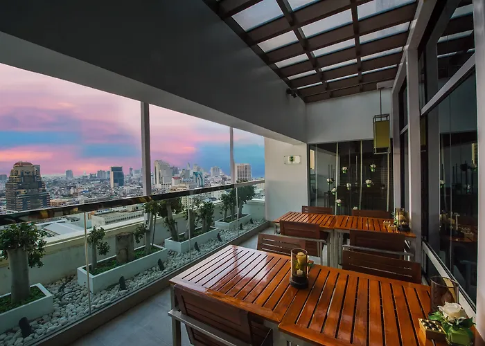Silom By Ihg Banguecoque