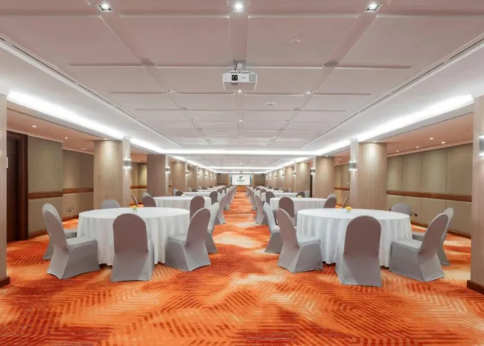 Silom By Ihg 4*